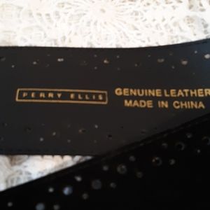 Perry Ellis black leather belt size small